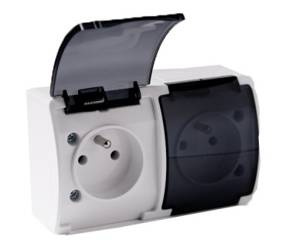 Gniazdo podwójne 2x2P+Z ip44 białe z klapką dymną